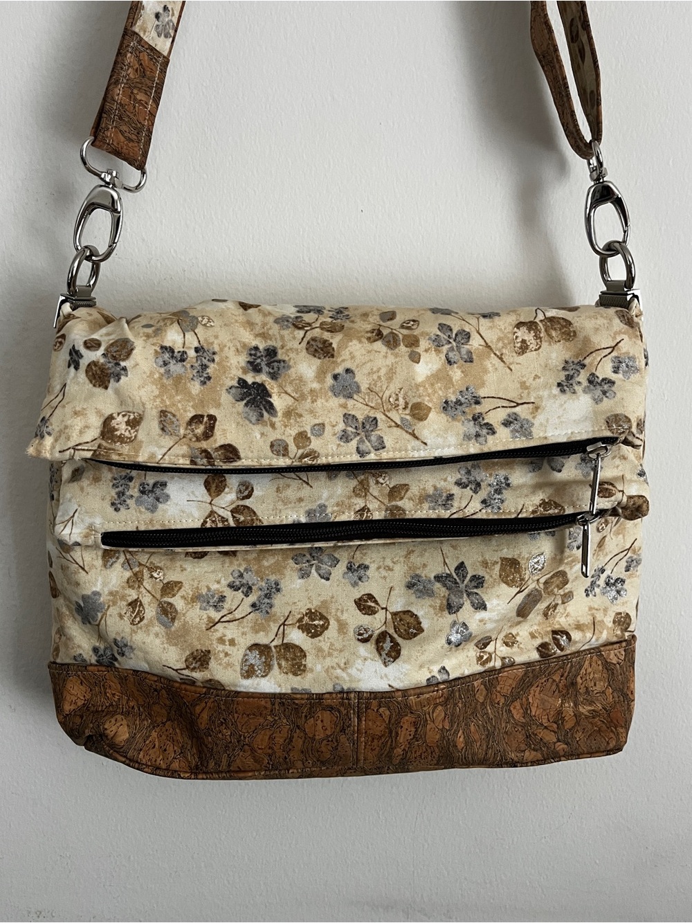 Cottagecore Woodland Fabric & Cork Bag - Picture 3 of 12